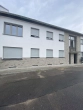 Hausansicht - Schöne sanierte Etagenwohnung im grünen mit Balkon!